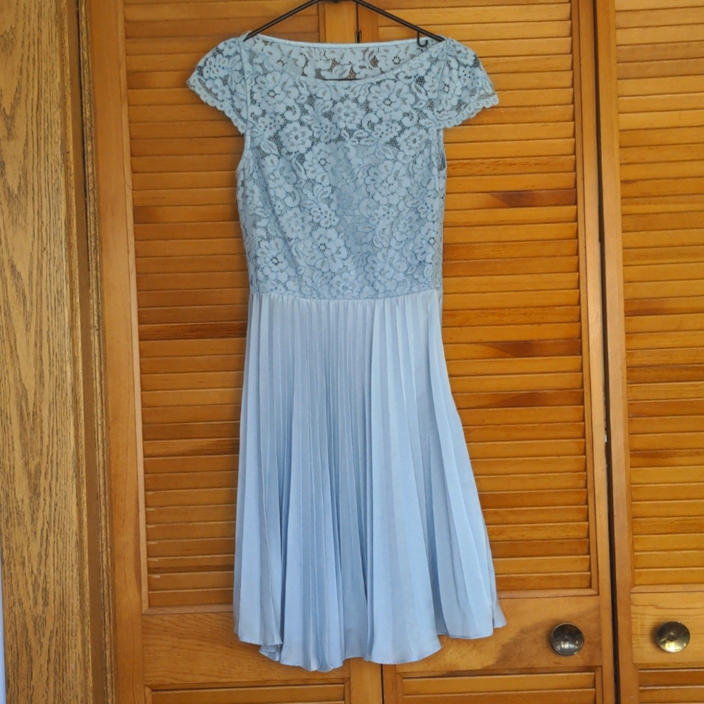 H&M blue lace and satin pleated dress